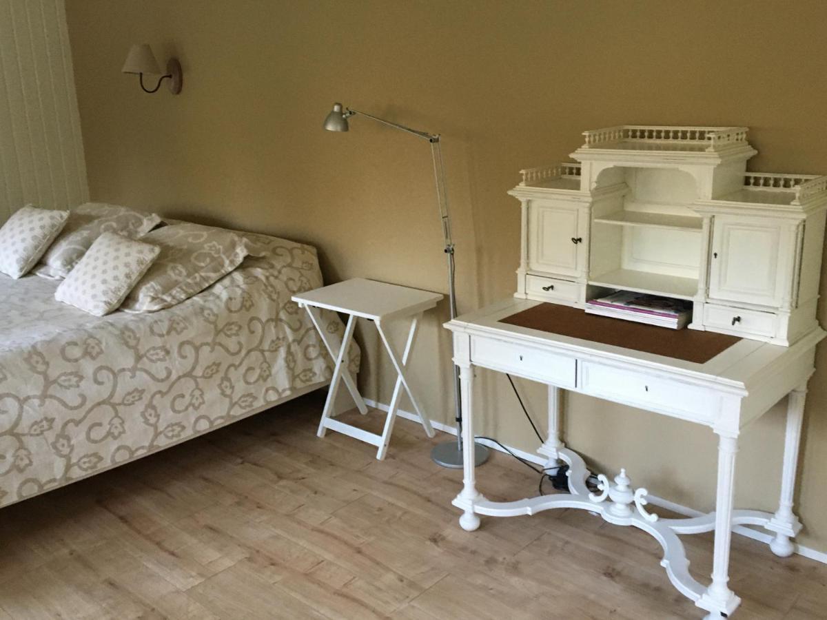 Hoellenmuehle Bed & Breakfast At The Mill Pond Hessisch Oldendorf Ngoại thất bức ảnh